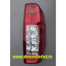 LAMPA SPATE NISSAN NAVARA D40 2005-2010 (PRET PT 1 BUCATA)