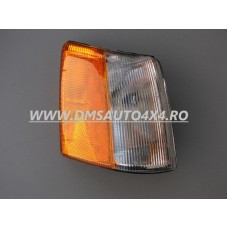 Far pozitie Jeep Grand Cherokee ZJ (PRET/BUCATA)