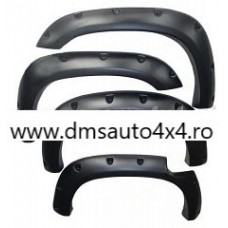 OVERFENDERE  Toyota Hilux 167 MK4 - MK5 1997 - 2005