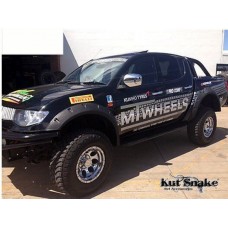 OVERFENDERE KUT SNAKE MITSUBISHI L200 (2006-2015) - 9.5 CM -FABRICATE DIN ABS