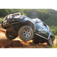 KIT DE SUSPENSIE IRONMAN - LAND ROVER DISCOVERY SERIA II  [ 1999-2004] +40 MM